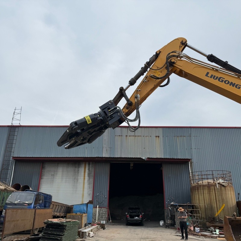 Excavator Car Dismantling Shears high quality